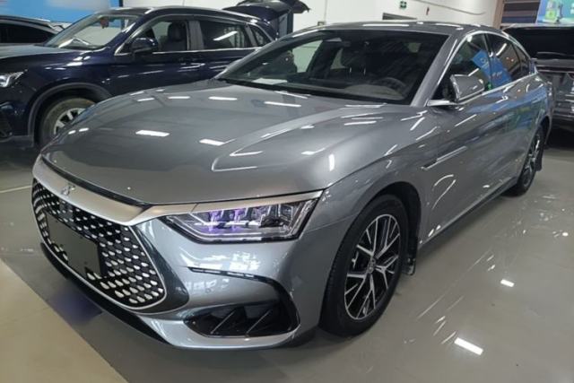 Used BYD Han 2023 DM-i Champion Edition 121KM Prestige Model