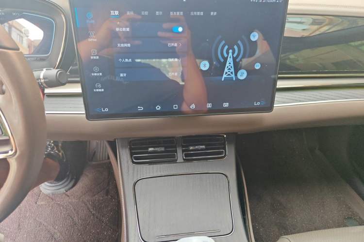 Used BYD Han 2023 DM-i Champion Edition 121KM Prestige Model Audio And AC Panel