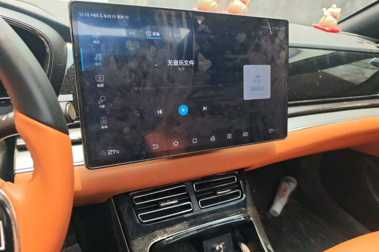 Used BYD Han 2023 DM-i Champion Edition 121KM Prestige Model Audio And AC Panel