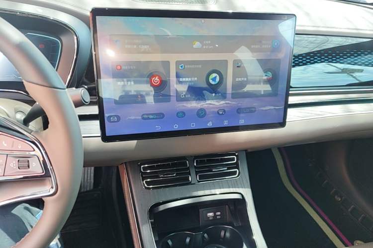 Used BYD Han 2023 DM-i Champion Edition 200KM Flagship Model Audio And AC Panel