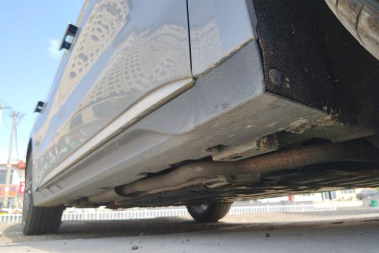 Used BYD Han 2023 DM-i Champion Edition 121KM Prestige Model Chassis Front Right
