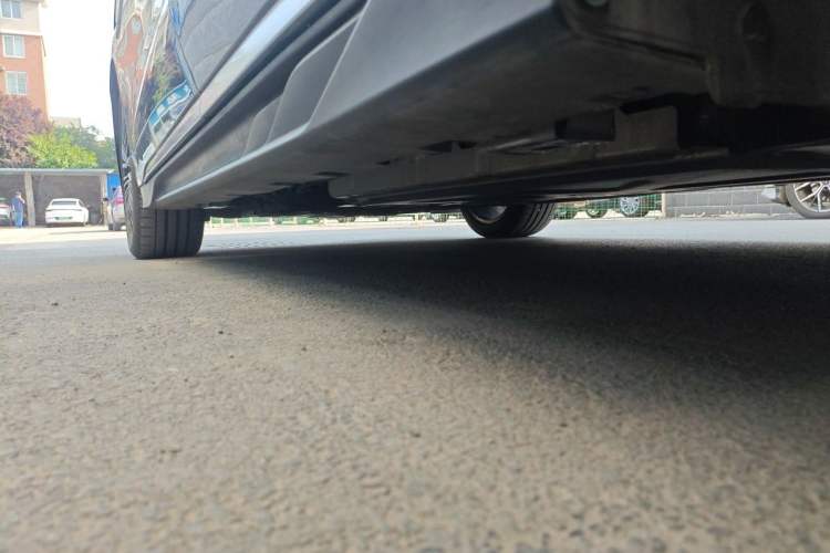 Used BYD Han 2023 DM-i Champion Edition 121KM Prestige Model Chassis Rear Left