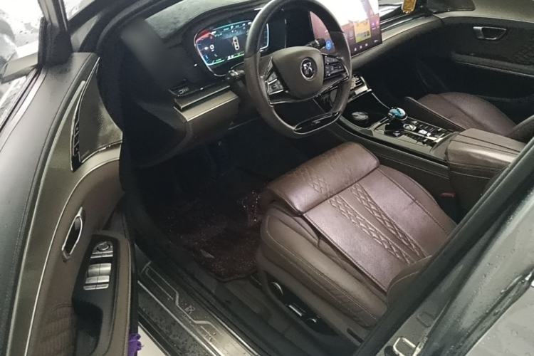Used BYD Han 2023 EV Champion Edition 715KM Front-Drive Prestige Model Driver Seat