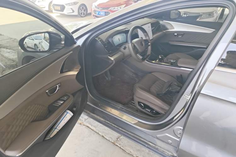 Used BYD Han 2023 EV Champion Edition 605KM Front-Drive Premium Model Driver Seat