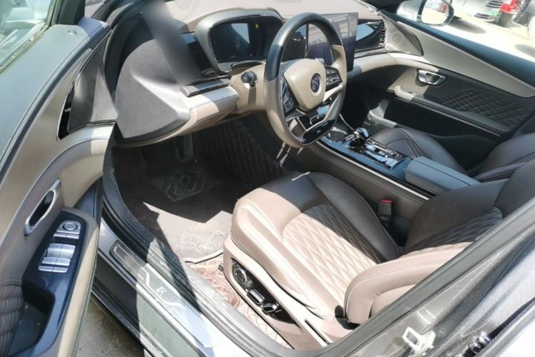 Used BYD Han 2023 DM-i Champion Edition 121KM Prestige Model Driver Seat
