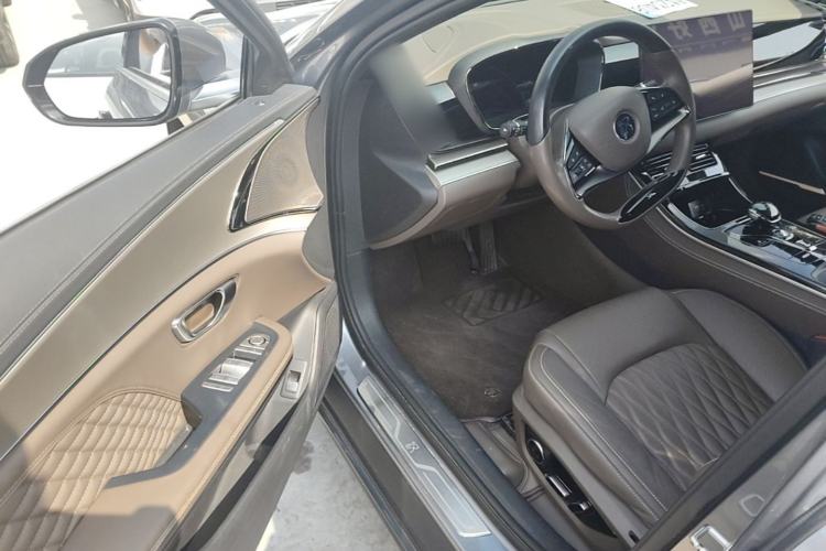 Used BYD Han 2023 EV Champion Edition 506KM Front-Wheel-Drive Premium Model Driver Seat