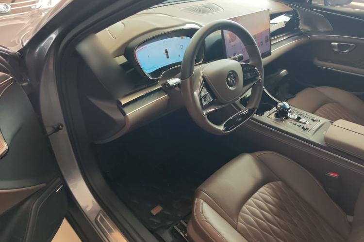 Used BYD Han 2023 DM-i Champion Edition 121KM Prestige Model Driver Seat