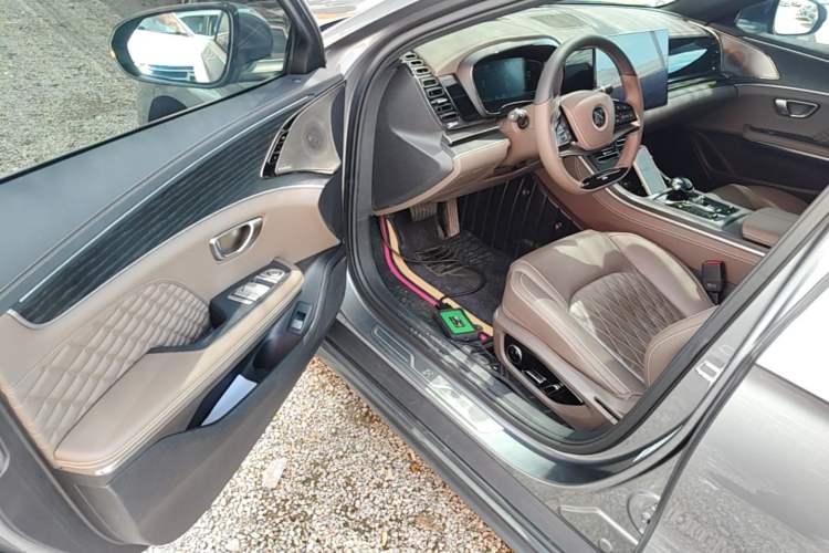 Used BYD Han 2023 DM-i Champion Edition 200KM Flagship Model Driver Seat
