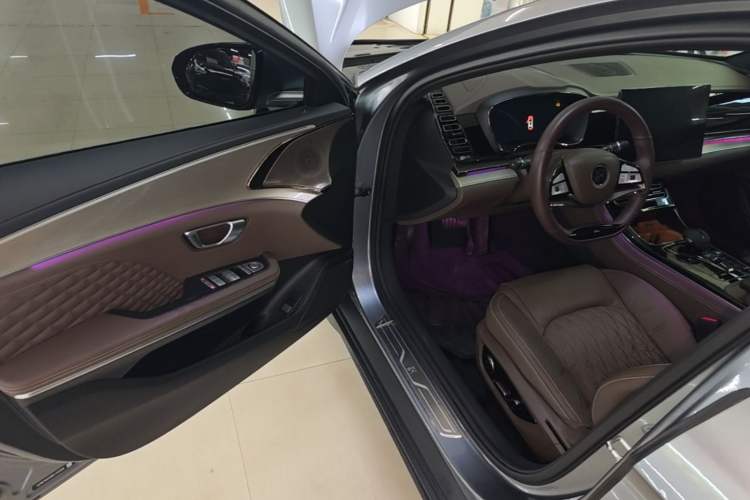 Used BYD Han 2023 DM-i Champion Edition 121KM Prestige Model Driver Seat