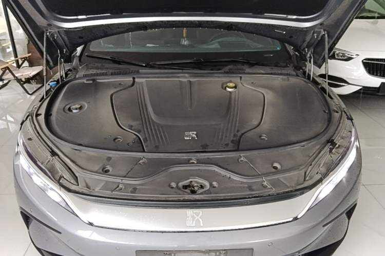 Used BYD Han 2023 EV Champion Edition 715KM Front-Drive Prestige Model Engine Bay