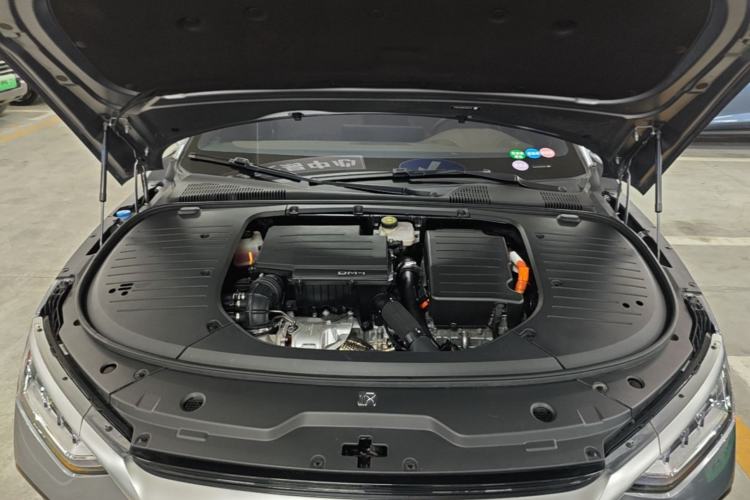 Used BYD Han 2023 DM-i Champion Edition 121KM Prestige Model Engine Bay