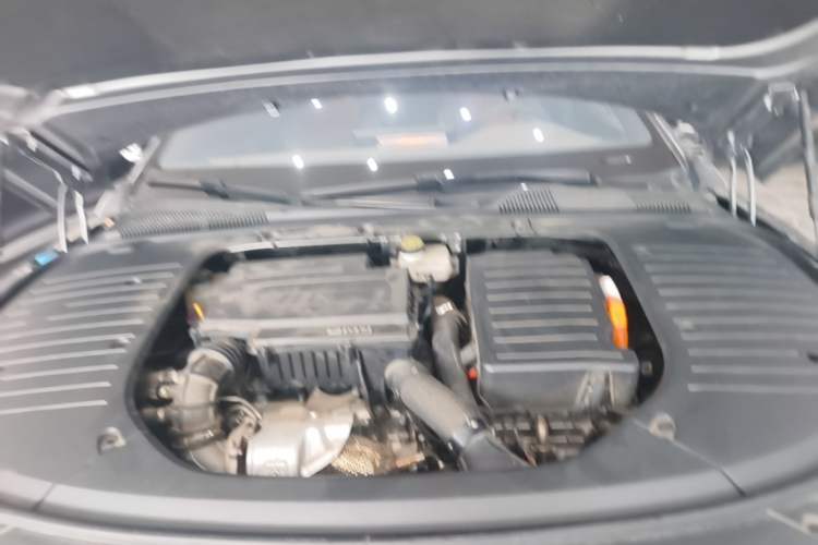 Used BYD Han 2023 DM-i Champion Edition 121KM Prestige Model Engine Bay