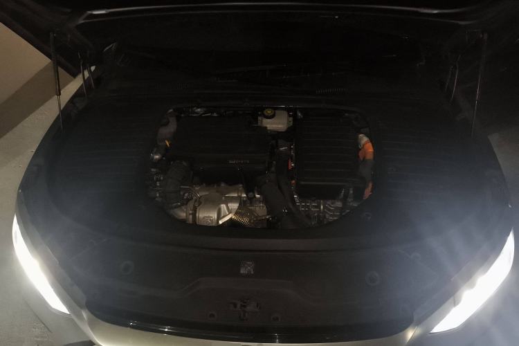 Used BYD Han 2023 DM-i Champion Edition 200KM Flagship Model Engine Bay