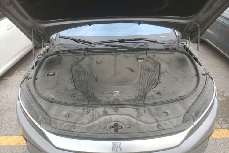 Used BYD Han 2023 EV Champion Edition 610KM All-Wheel-Drive Flagship Model Engine Bay