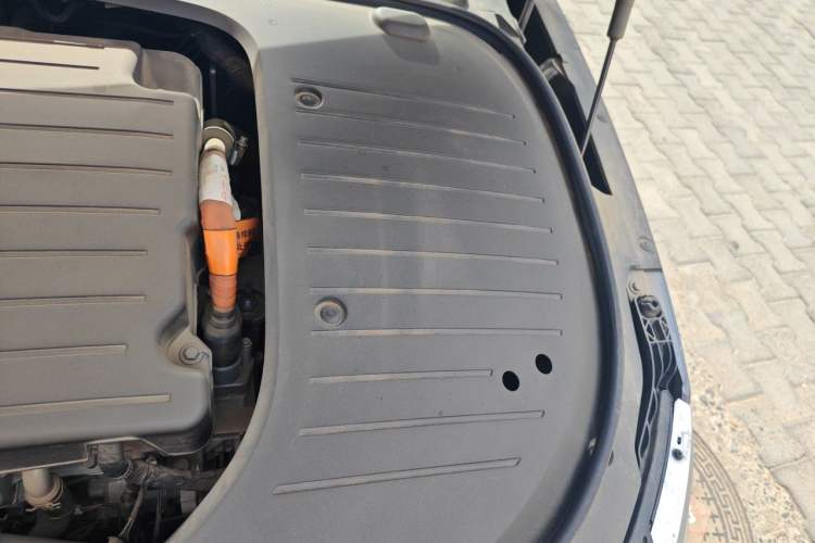 Used BYD Han 2023 DM-i Champion Edition 121KM Prestige Model Engine Bay Left