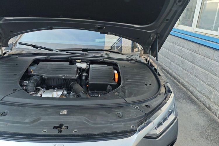 Used BYD Han 2023 DM-i Champion Edition 121KM Prestige Model Engine Bay Left