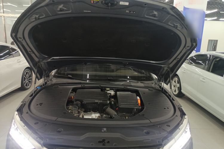 Used BYD Han 2023 DM-i Champion Edition 121KM Prestige Model Engine Bay