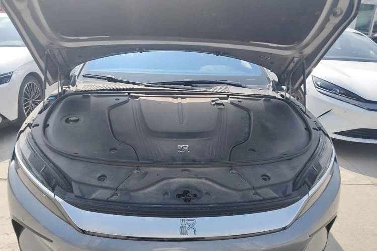Used BYD Han 2023 EV Champion Edition 506KM Front-Wheel-Drive Premium Model Engine Bay
