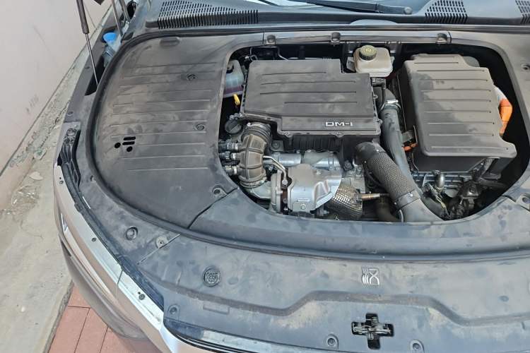 Used BYD Han 2023 DM-i Champion Edition 121KM Prestige Model Engine Bay Right
