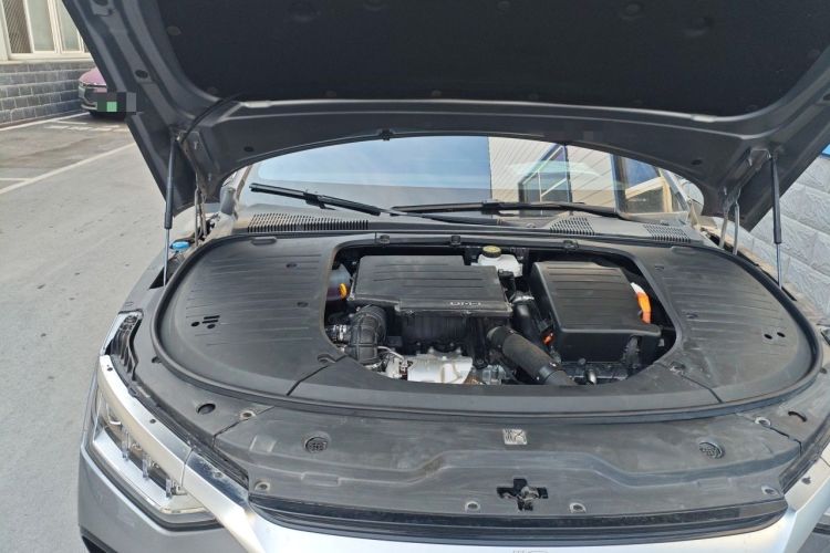 Used BYD Han 2023 DM-i Champion Edition 121KM Prestige Model Engine Bay Right