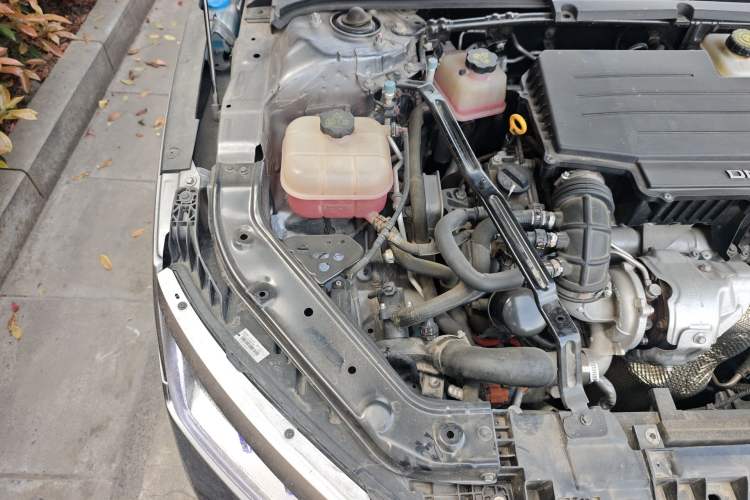 Used BYD Han 2023 DM-i Champion Edition 121KM Prestige Model Engine Bay Right