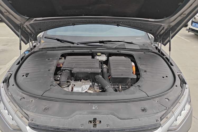 Used BYD Han 2023 DM-i Champion Edition 121KM Prestige Model Engine Bay