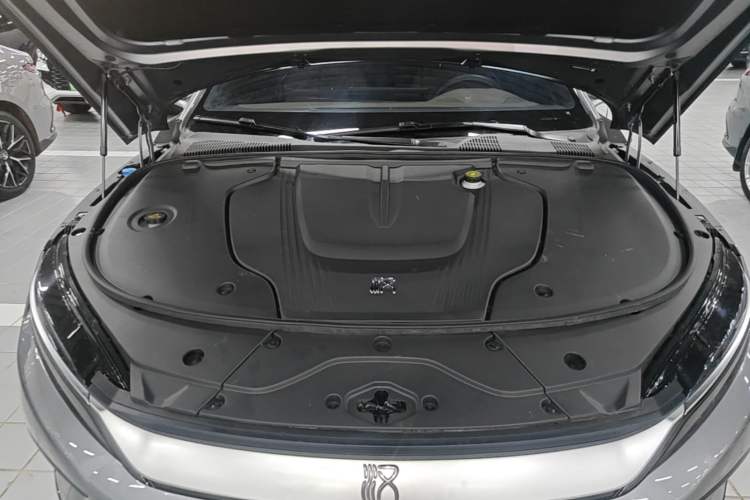 Used BYD Han 2023 EV Champion Edition 605KM Front-Drive Premium Model Engine Bay