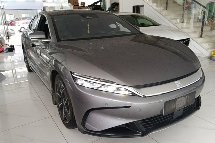 Used BYD Han 2023 EV Champion Edition 715KM Front-Drive Prestige Model Exterior 1