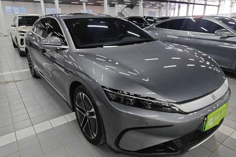 Used BYD Han 2023 EV Champion Edition 605KM Front-Drive Premium Model Exterior 1