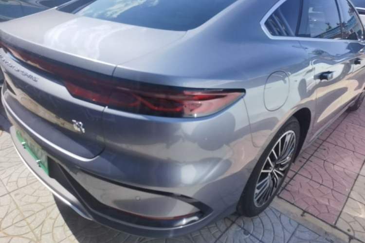 Used BYD Han 2023 EV Champion Edition 506KM Front-Wheel-Drive Premium Model Exterior 3