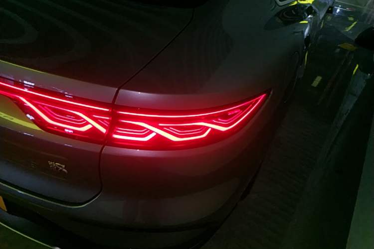 Used BYD Han 2023 DM-i Champion Edition 121KM Prestige Model Exterior 3