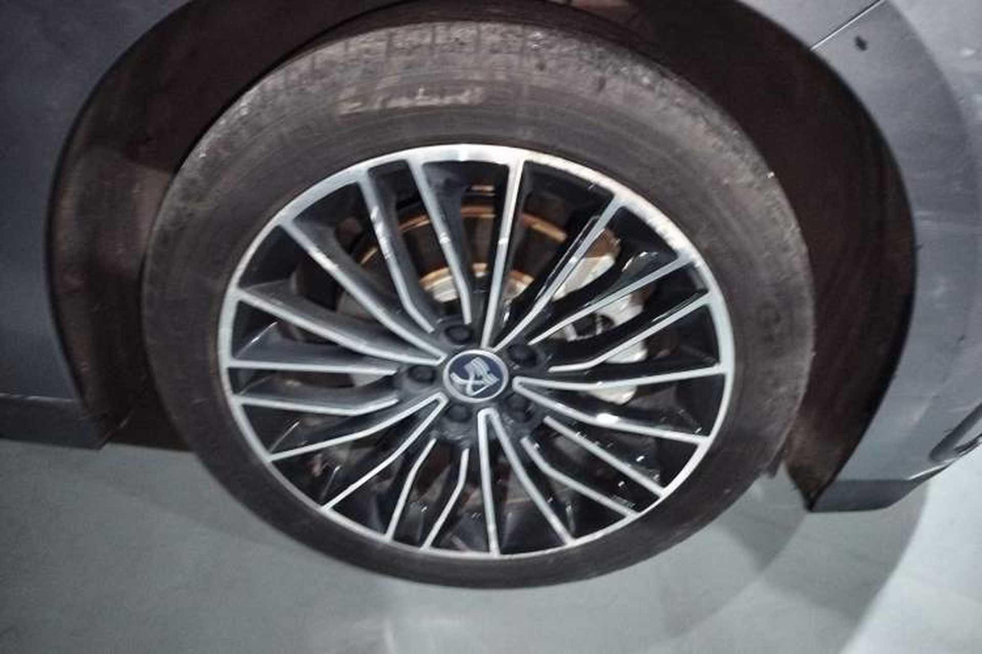 Used BYD Han 2023 EV Champion Edition 506KM Front-Wheel-Drive Premium Model Exterior 4