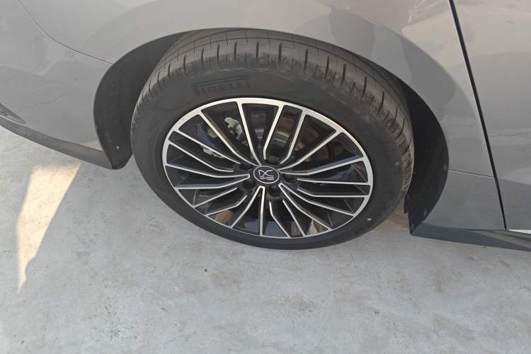 Used BYD Han 2023 DM-i Champion Edition 121KM Prestige Model Exterior 8