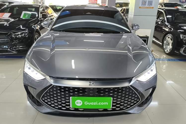 Used BYD Han 2023 DM-i Champion Edition 121KM Prestige Model Front