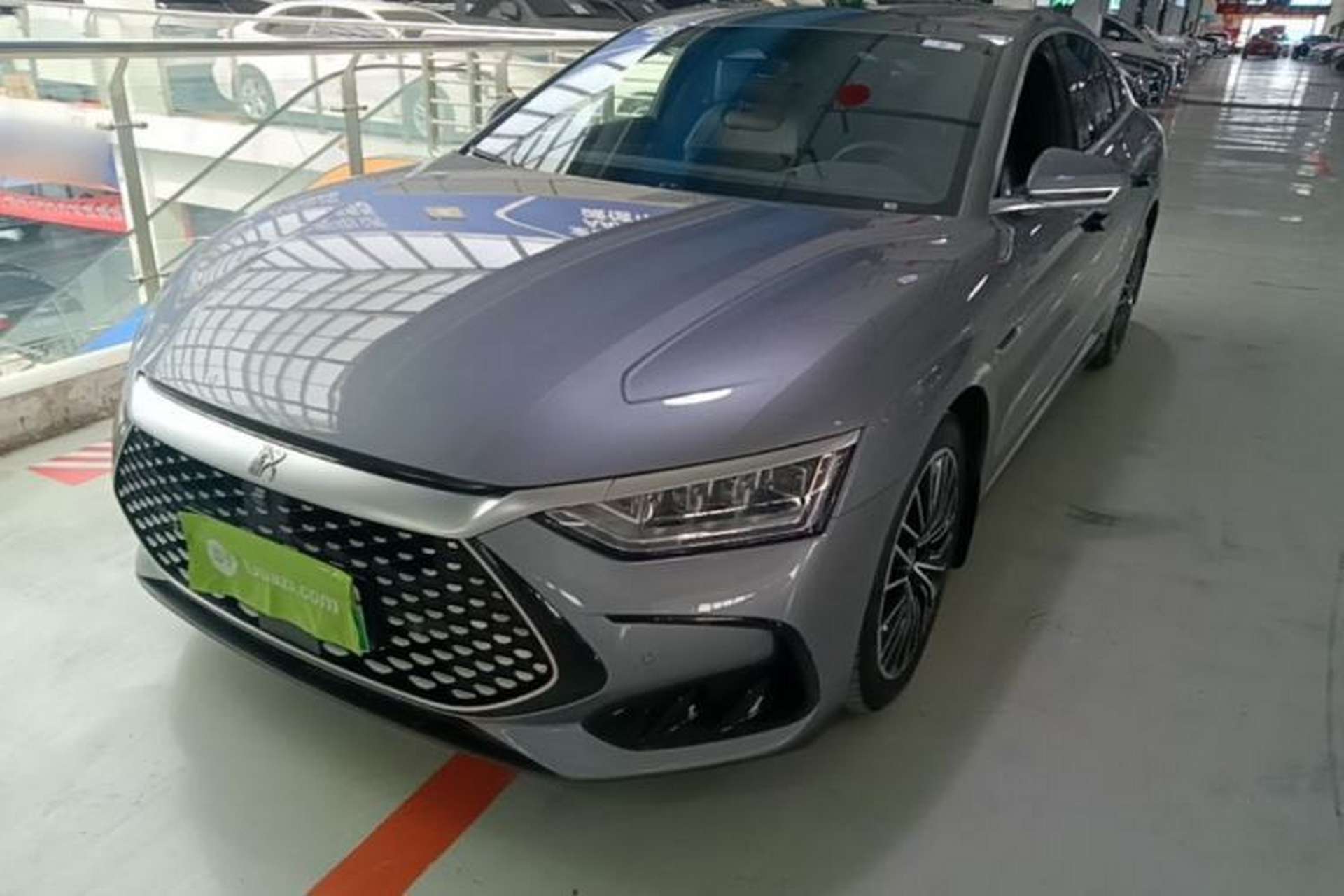 Used BYD Han 2023 DM-i Champion Edition 121KM Prestige Model Front Left 45 Deg