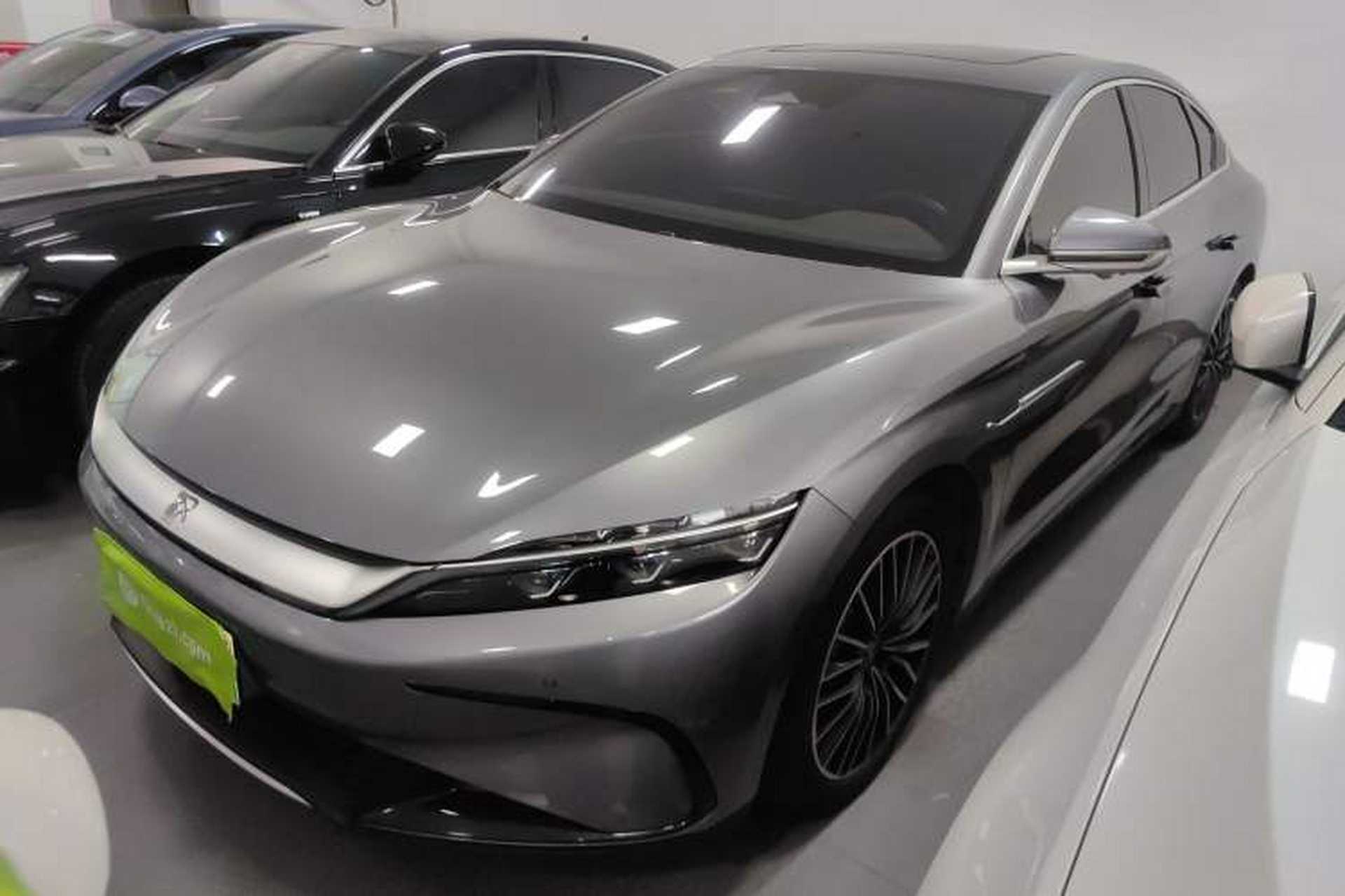 Used BYD Han 2023 EV Champion Edition 506KM Front-Wheel-Drive Premium Model Front Left 45 Deg
