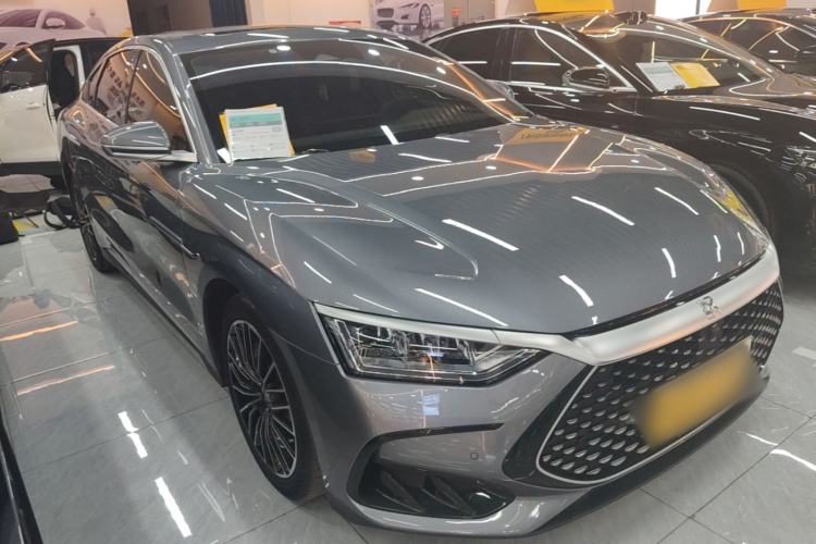 Used BYD Han 2023 DM-i Champion Edition 121KM Prestige Model Front Right 45 Deg