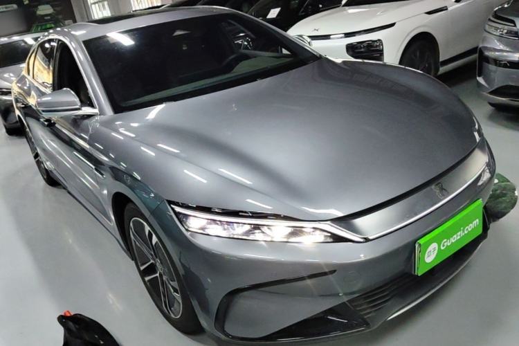 Used BYD Han 2023 EV Champion Edition 605KM Front-Drive Premium Model Front Right 45 Deg