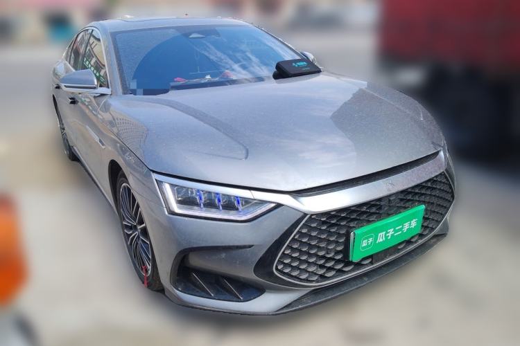 Used BYD Han 2023 DM-i Champion Edition 121KM Prestige Model Front Right 45 Deg
