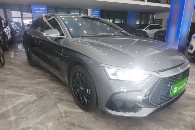 Used BYD Han 2023 DM-i Champion Edition 121KM Prestige Model Front Right 45 Deg