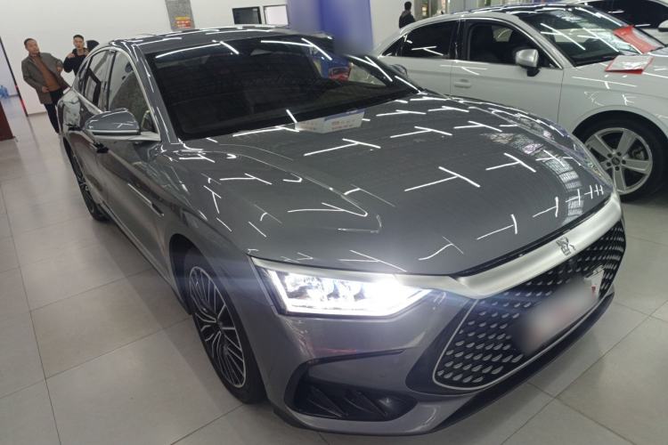 Used BYD Han 2023 DM-i Champion Edition 121KM Prestige Model Front Right 45 Deg