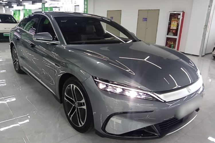 Used BYD Han 2023 EV Champion Edition 605KM Front-Drive Premium Model Front Right 45 Deg