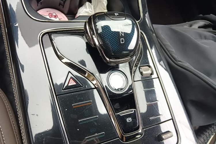 Used BYD Han 2023 EV Champion Edition 506KM Front-Wheel-Drive Premium Model Gear Lever