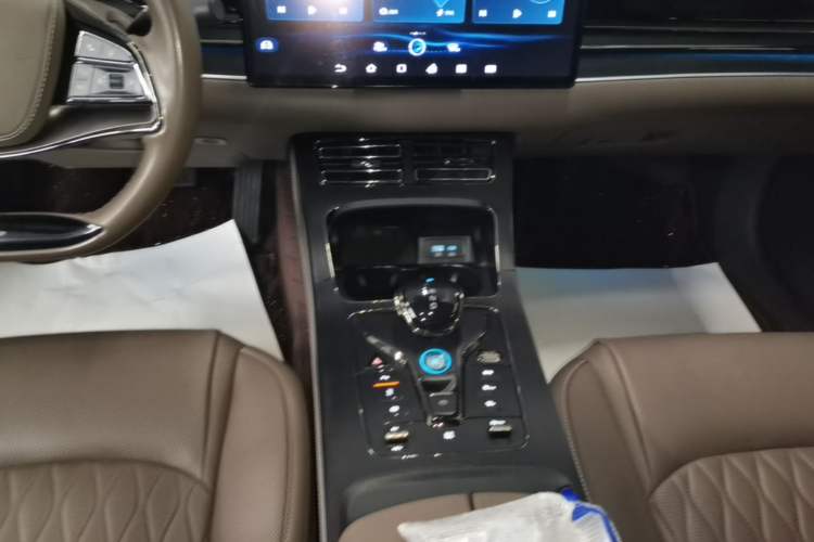 Used BYD Han 2023 DM-i Champion Edition 121KM Prestige Model Gear Lever