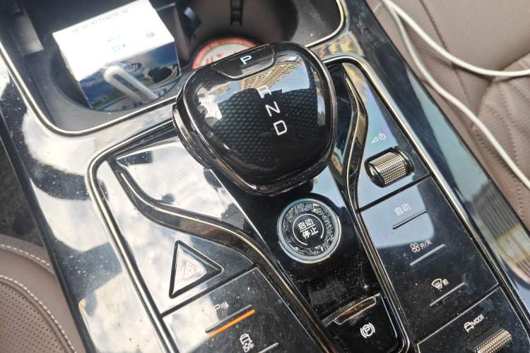 Used BYD Han 2023 DM-i Champion Edition 121KM Prestige Model Gear Lever