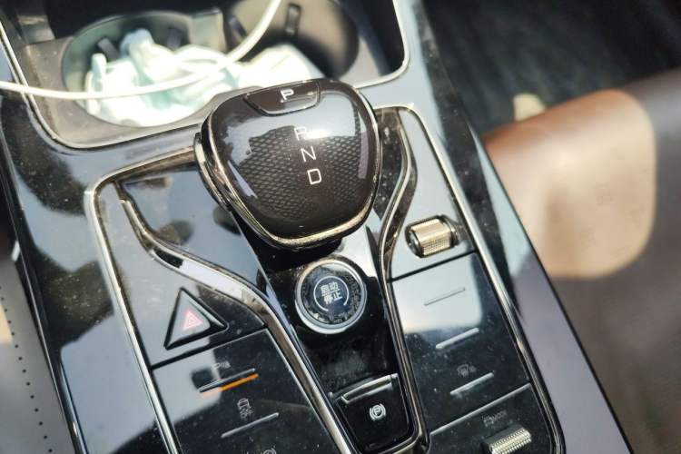 Used BYD Han 2023 DM-i Champion Edition 121KM Elite Model Gear Lever