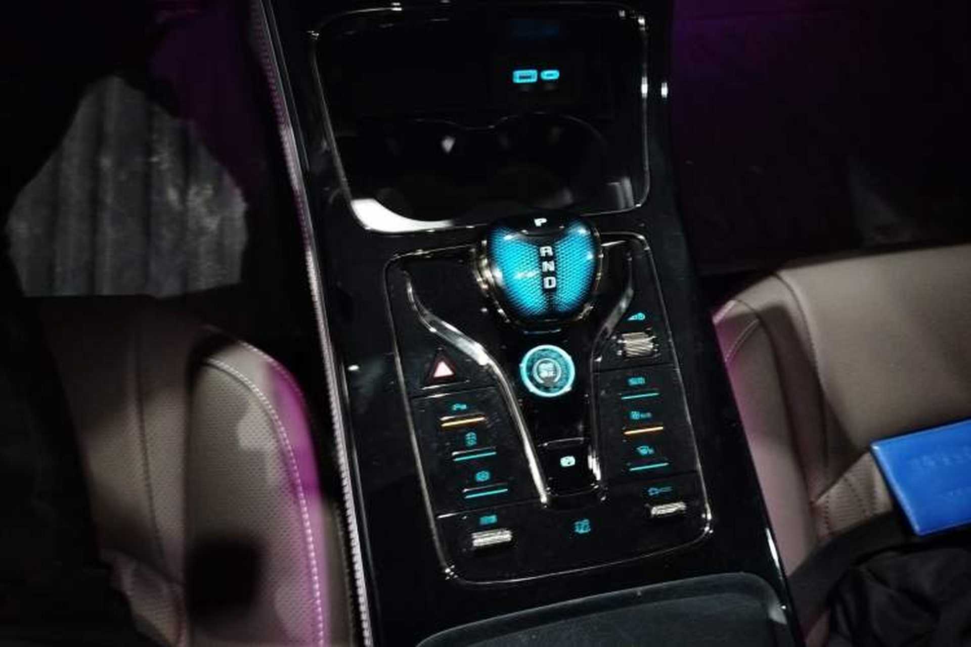 Used BYD Han 2023 EV Champion Edition 506KM Front-Wheel-Drive Premium Model Gear Lever