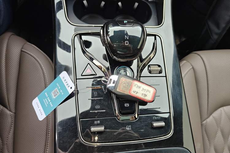 Used BYD Han 2023 EV Champion Edition 605KM Front-Drive Premium Model Gear Lever
