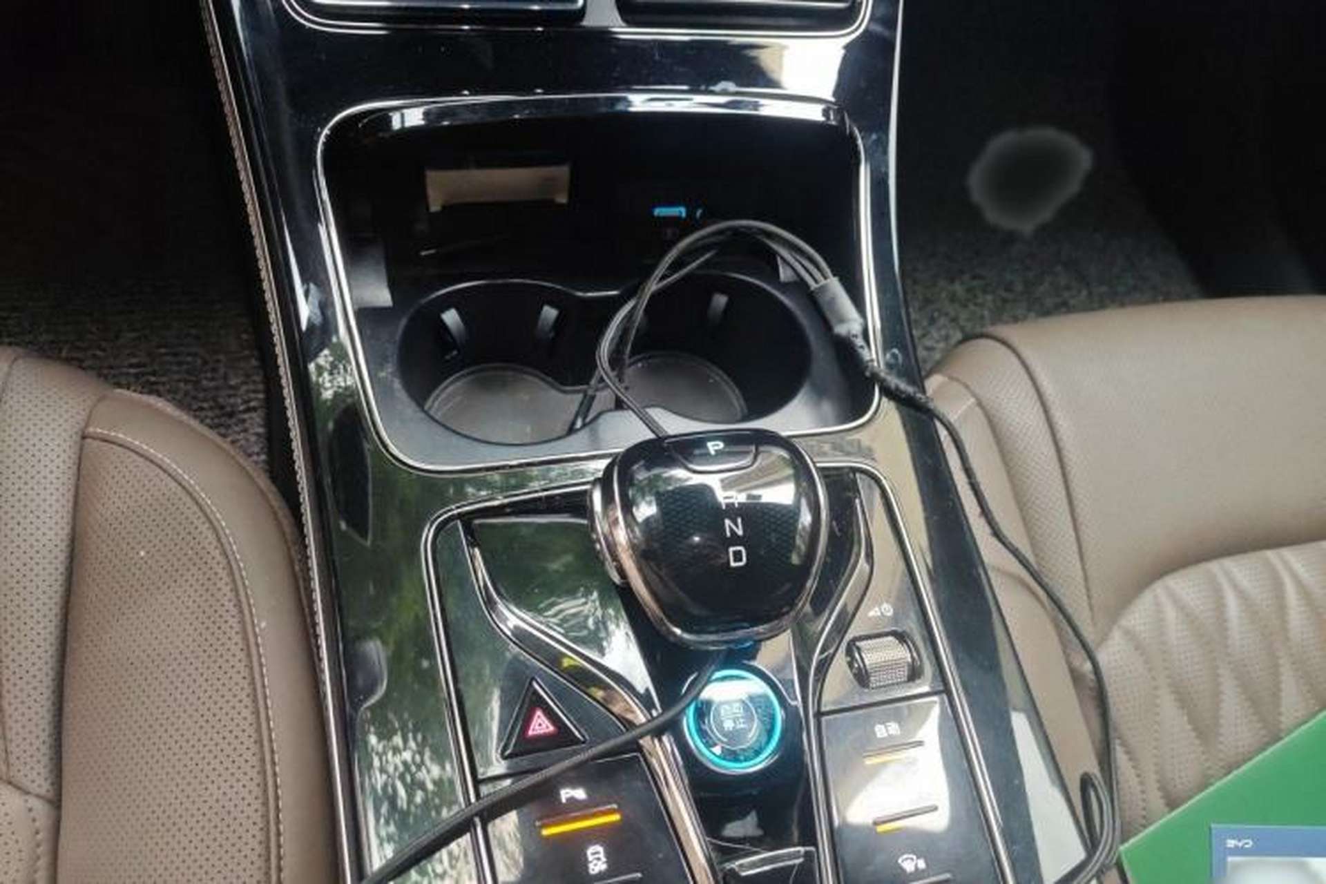 Used BYD Han 2023 EV Champion Edition 605KM Front-Drive Premium Model Gear Lever