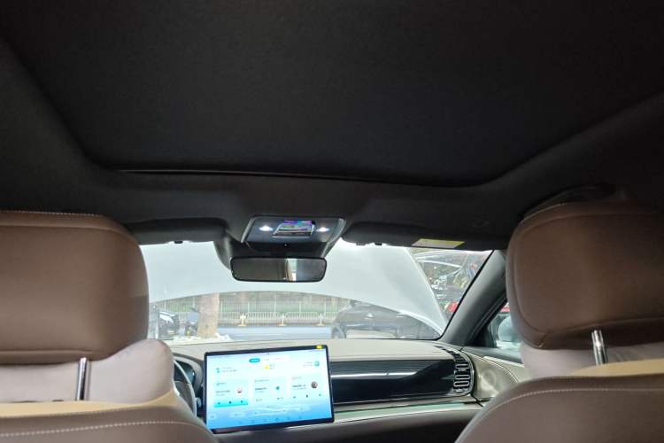Used BYD Han 2023 EV Champion Edition 506KM Front-Wheel-Drive Premium Model Headliner